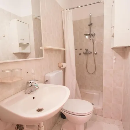 Antica Guest house Bezjaki